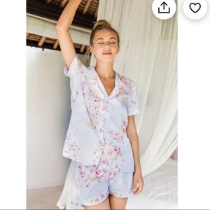 Blue/multicolored floral women’s pajamas